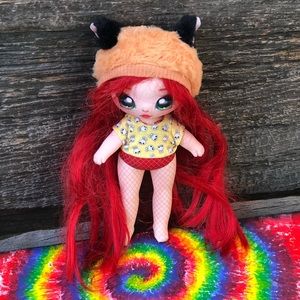 ❤️Na! Na! Na! Surprise Roxie Foxy Doll Red hair Series 1